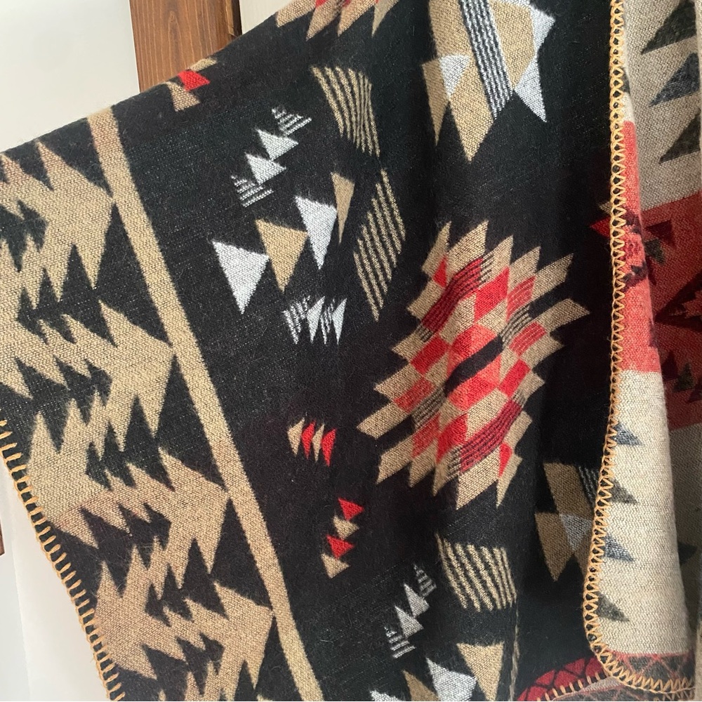 Western poncho - Picture 2 of 3